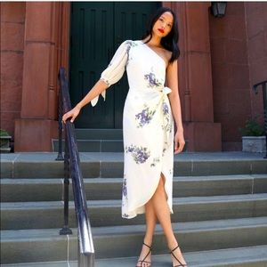 Reformation BNWT Rainey Dress Macadamia Size 2